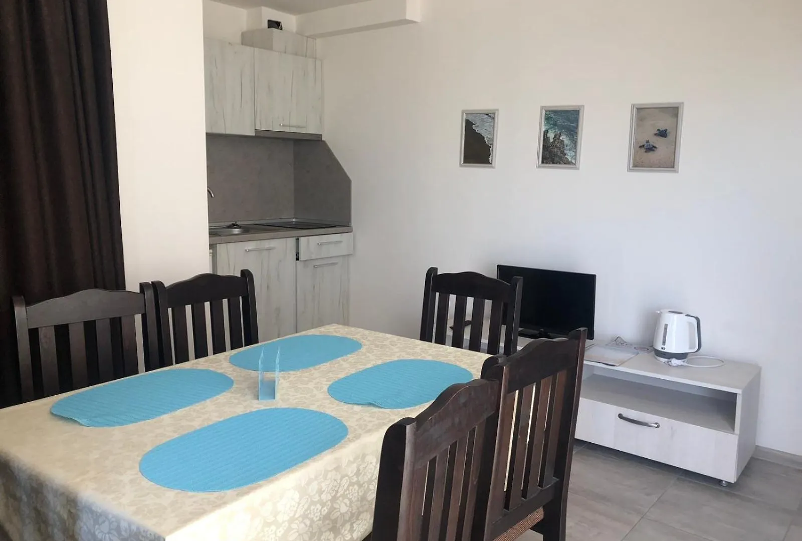 Complex Pika Guest House Golden Sands