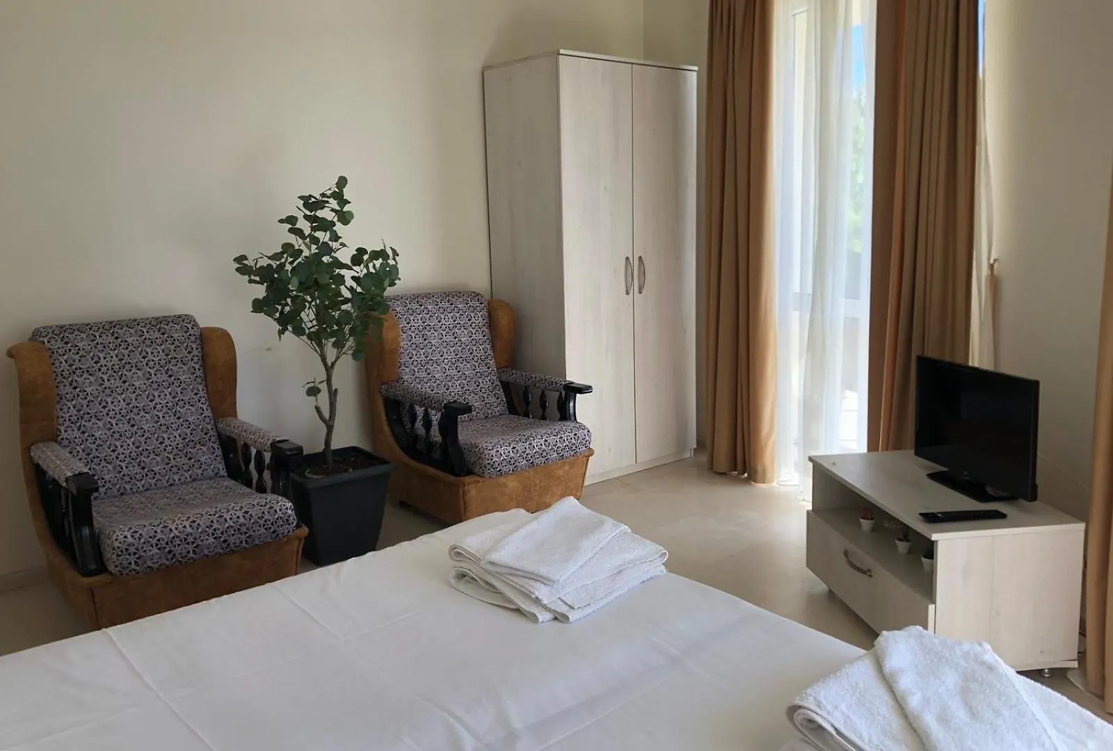 Complex Pika Guest House Golden Sands