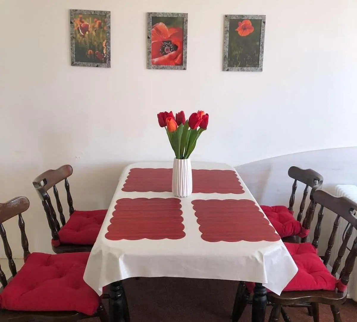 Complex Pika Guest House Golden Sands
