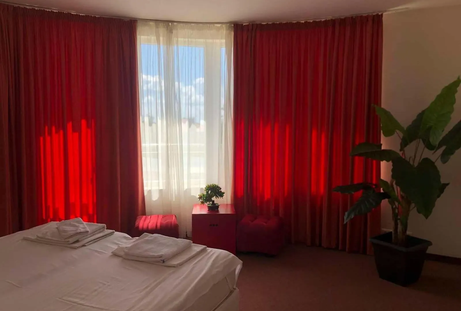 Hotel Complex Pika Golden Sands 3*,
