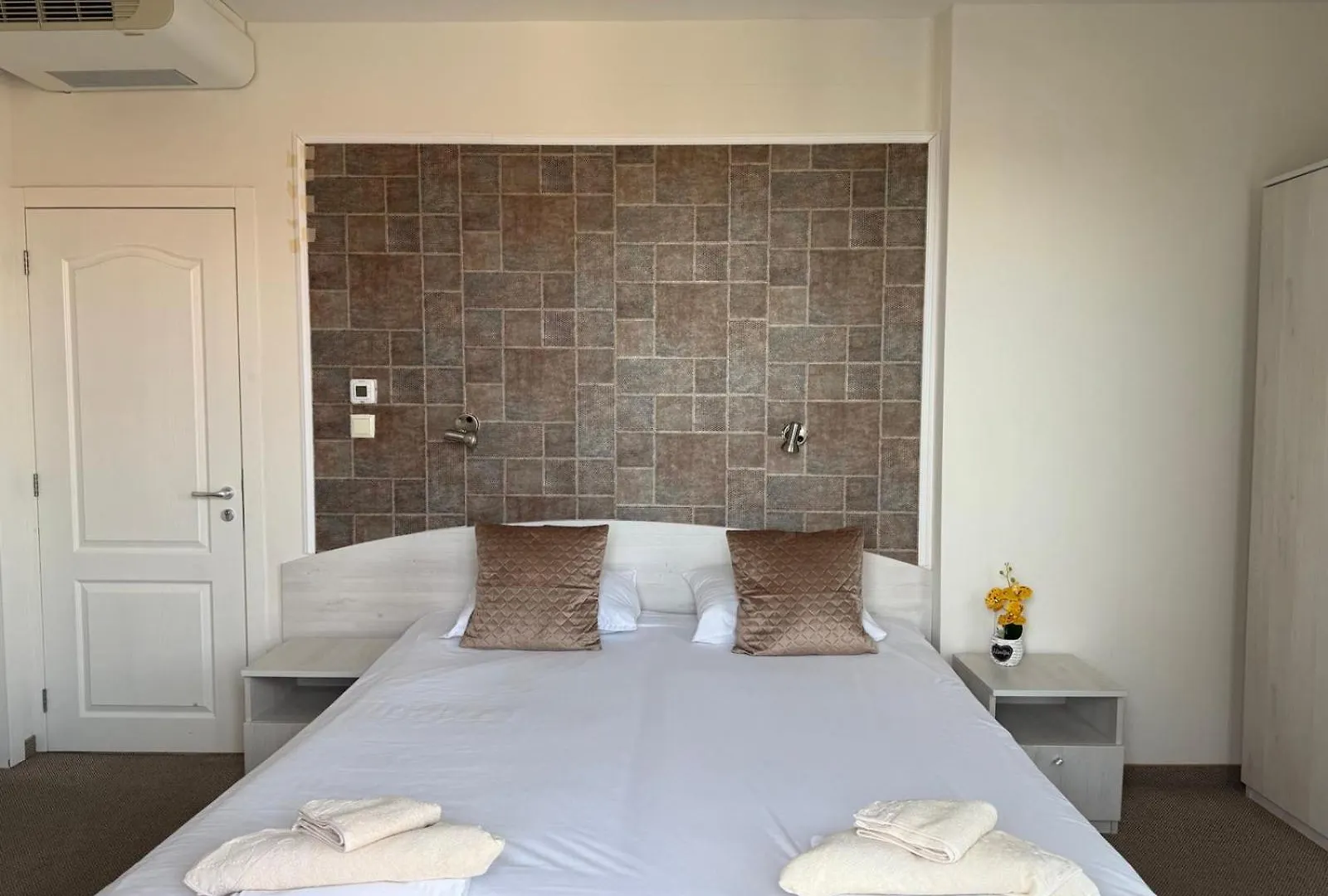 Hotel Complex Pika Golden Sands